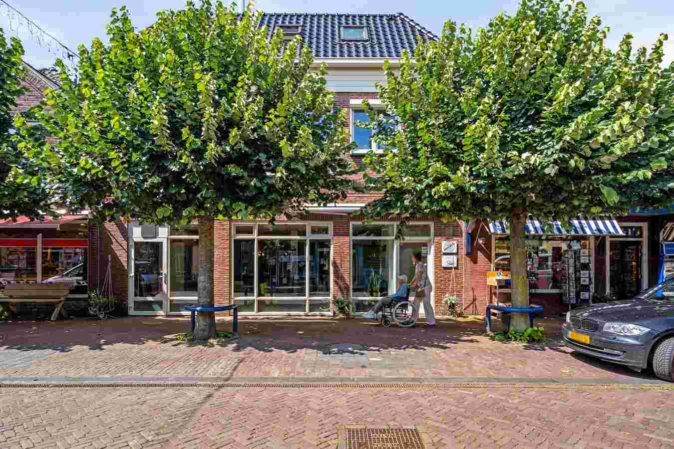 Hoofdstraat 12