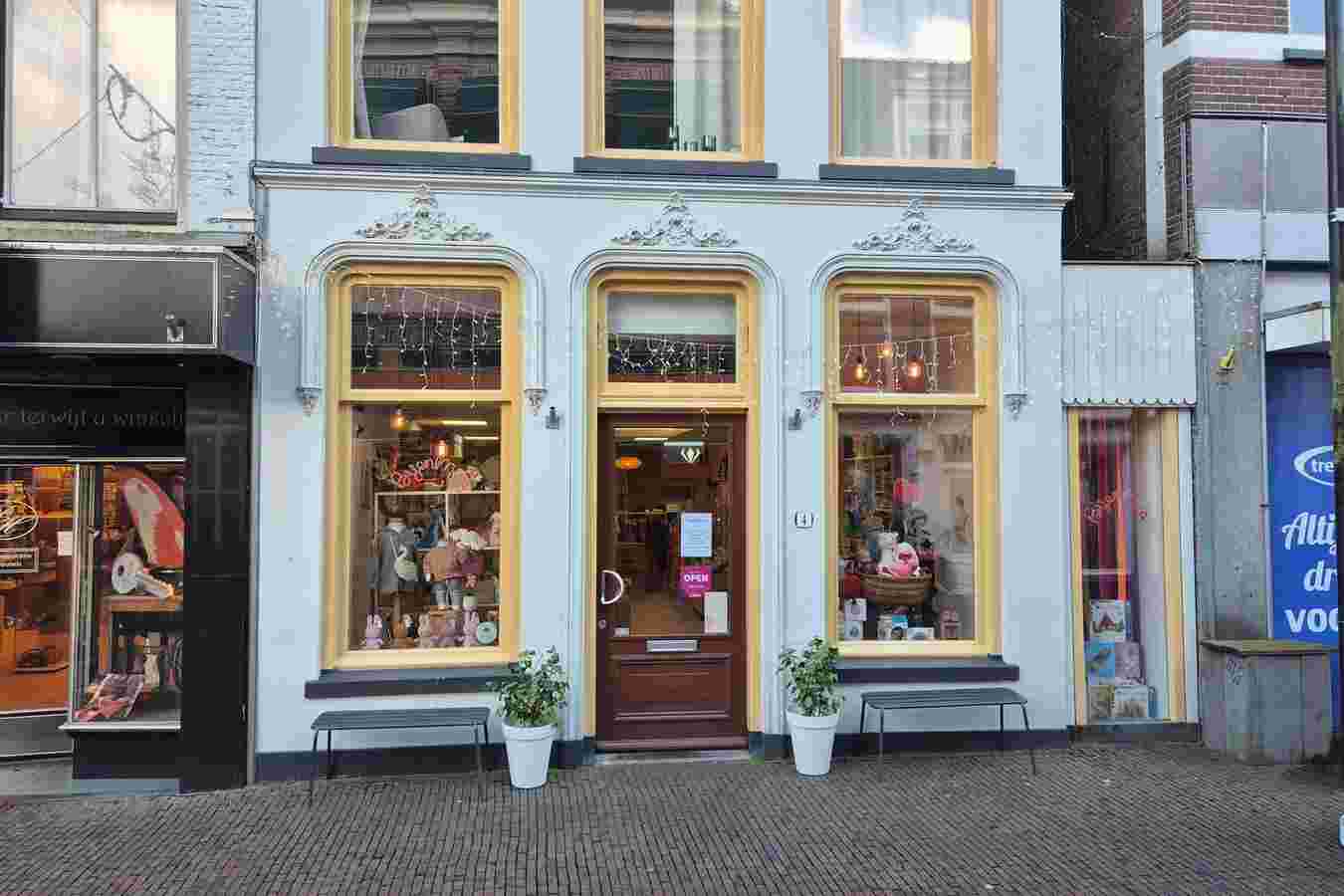 Grote Kerkstraat 4