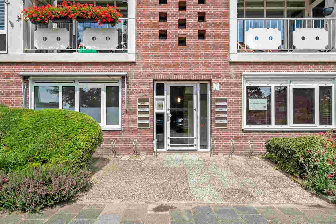 Van Leeuwenhoekstraat 23