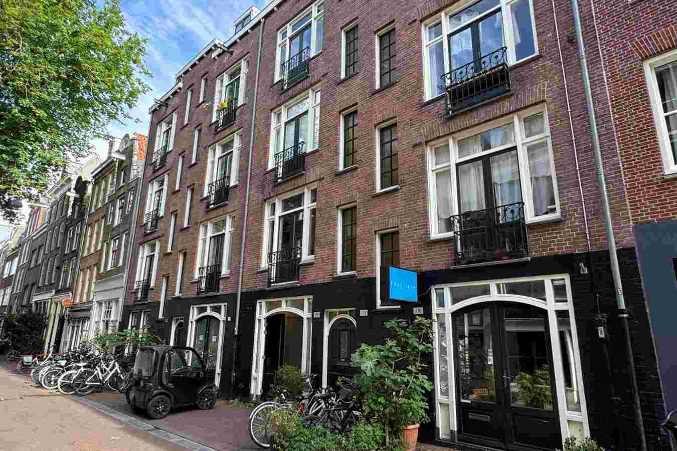 Lange Leidsedwarsstraat 99