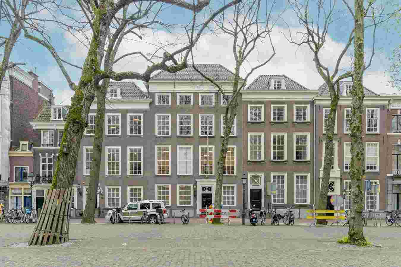 Lange Voorhout 86