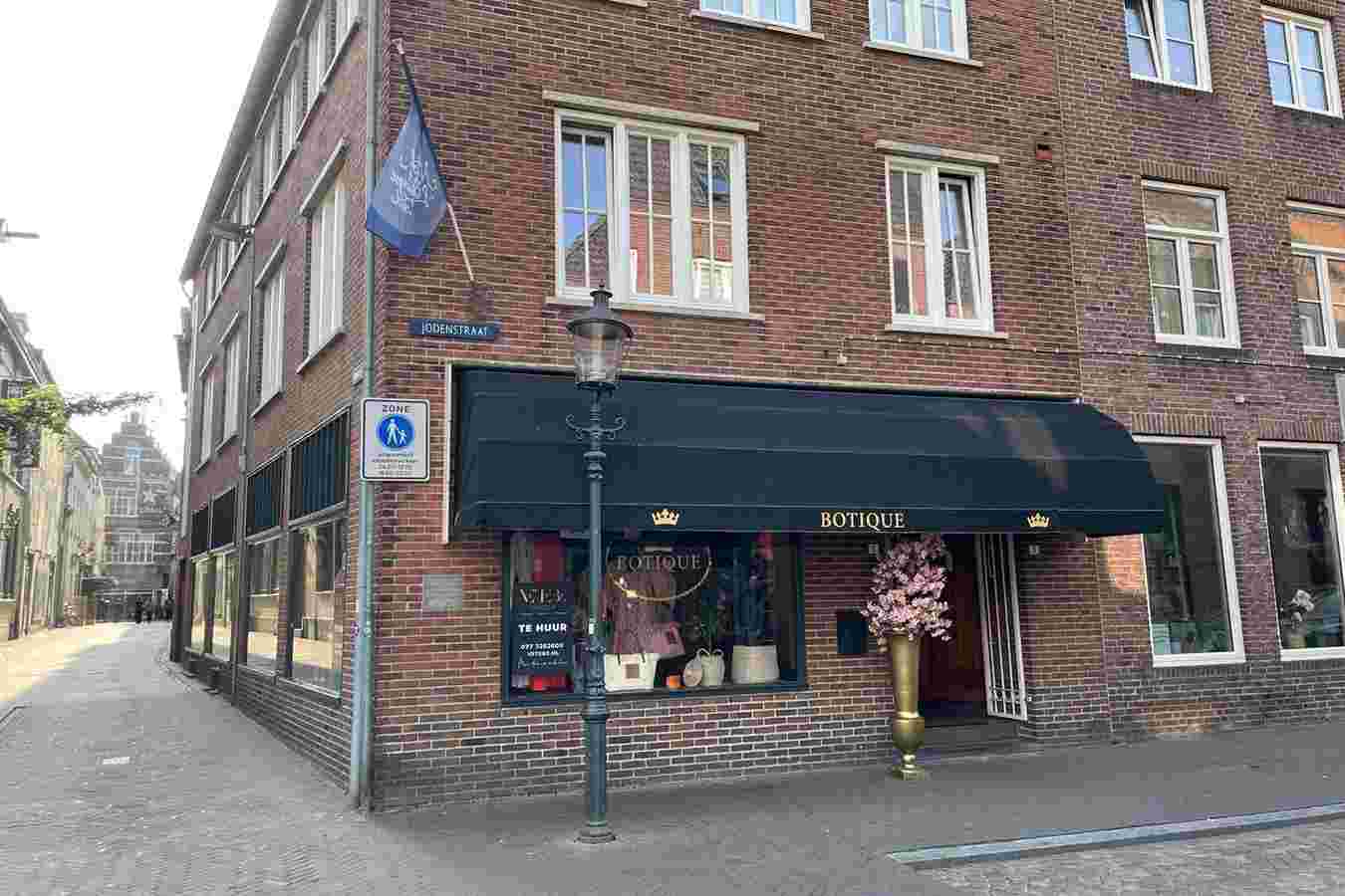 Jodenstraat 1