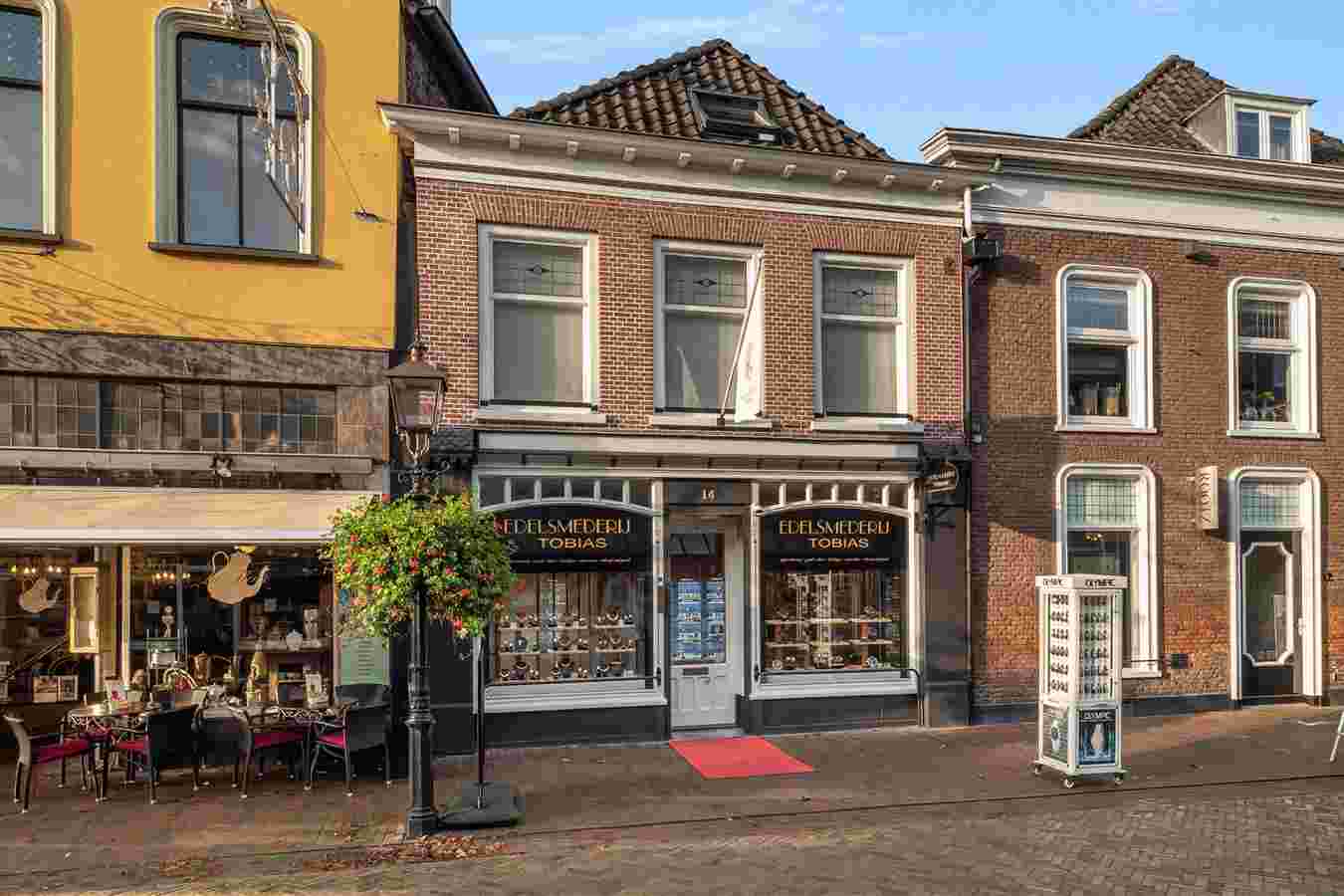 Kerkstraat 14