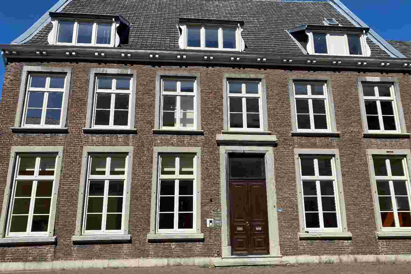 Steegstraat 9