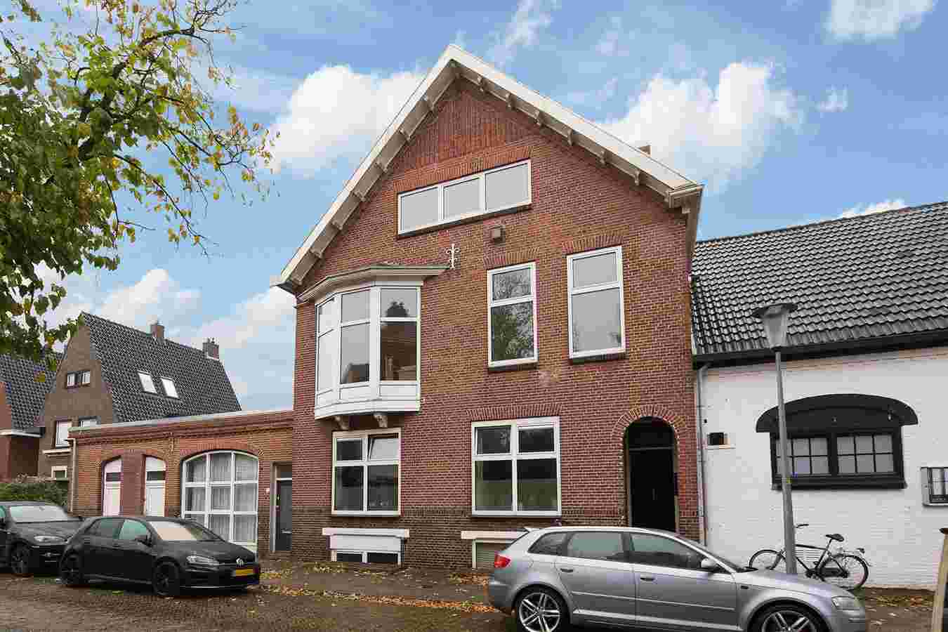 Tjark Jans Giezenstraat 1