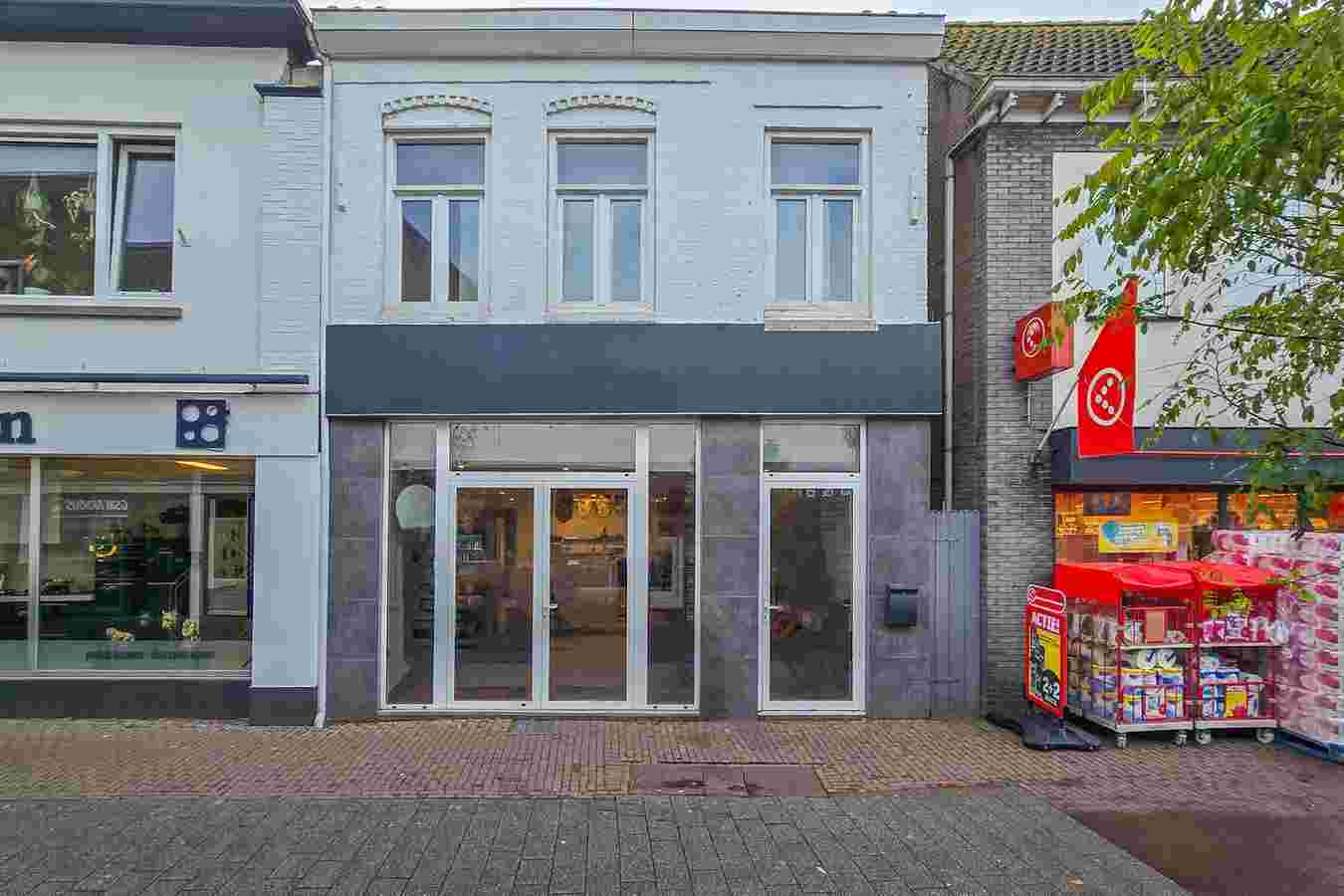 Prof van Ginnekenstraat 31