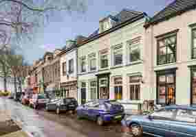 Dorpsstraat 37