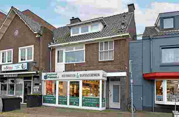 Dorpsstraat 49