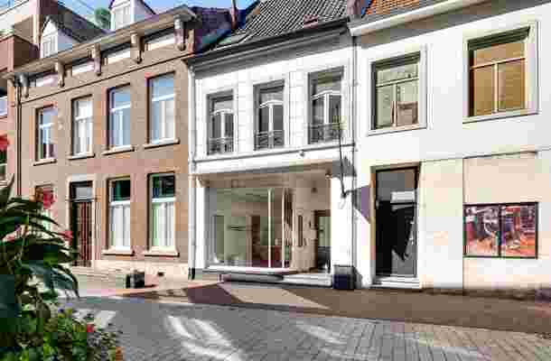 Paredisstraat 17