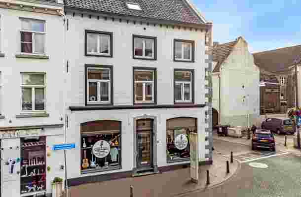 Minderbroedersstraat 19