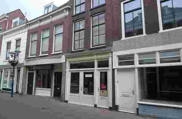 Hoogstraat 79