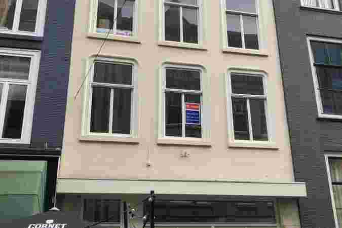 Lange Houtstraat 13