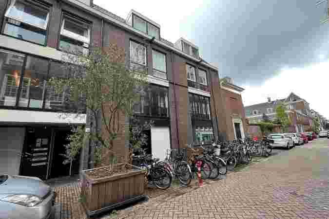 Eerste Weteringdwarsstraat 81